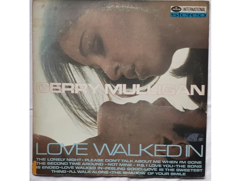 GERRY MULLIGAN — LOVE WALKED IN