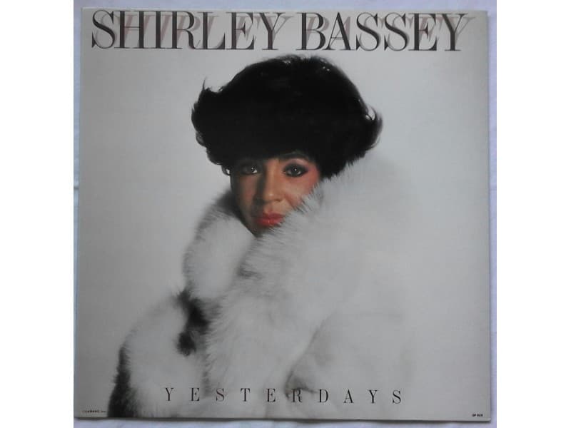 SHIRLEY BASSEY — YESTERDAYS (Japan Press)