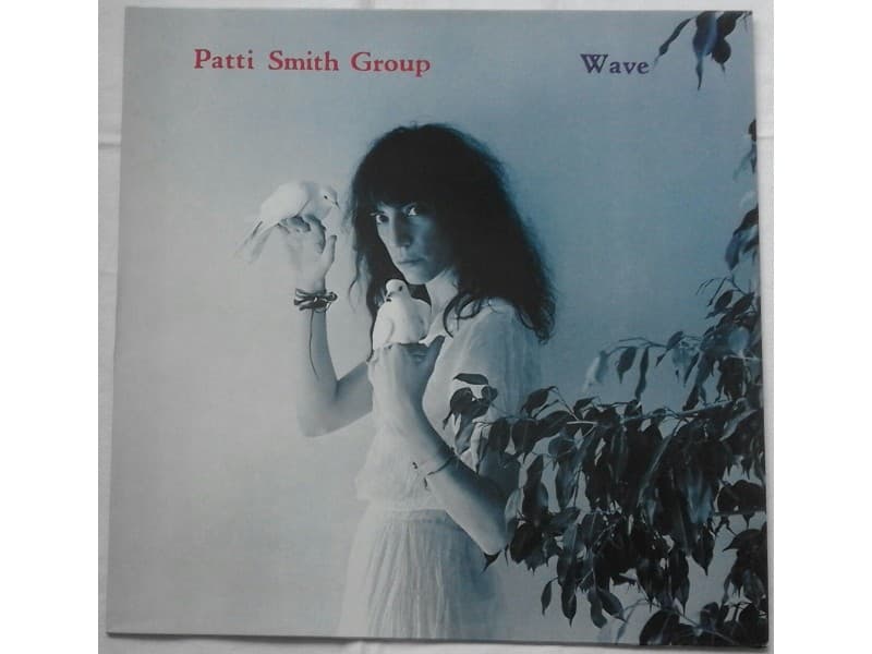 PATTI SMITH GROUP — WAVE
