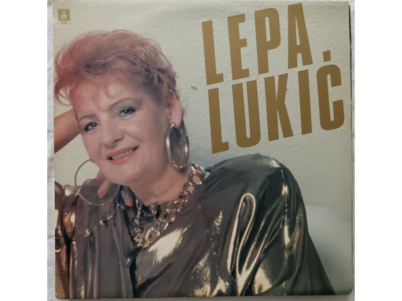 LEPA LUKIC — Kupite se druge na sedeljku