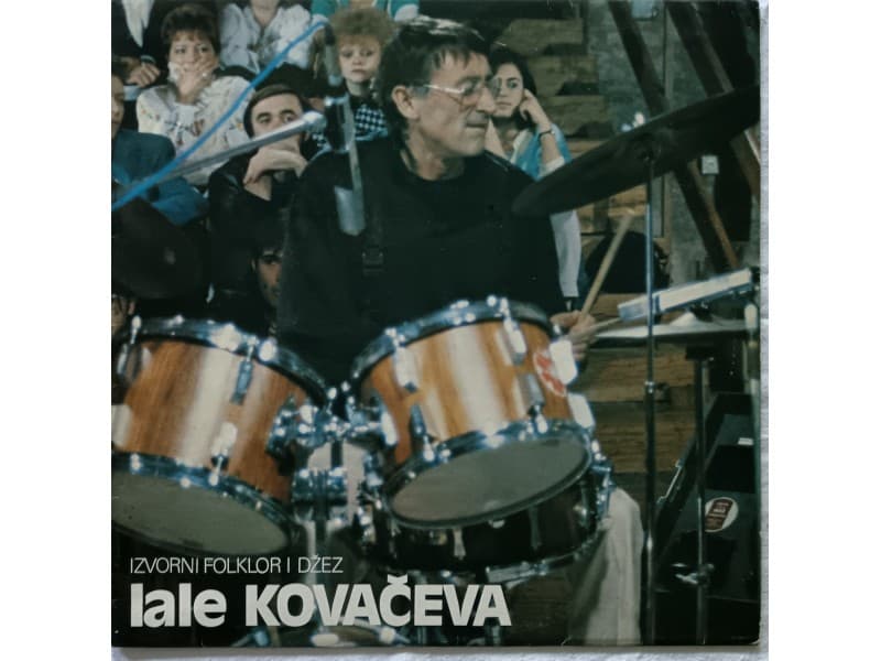 LALA KOVACEV — Izvorni folklor i dzez Lale Kovaceva