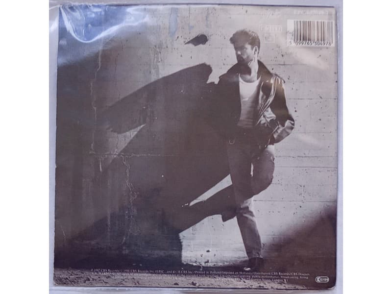 GEORGE MICHAEL — KISSING A FOOL